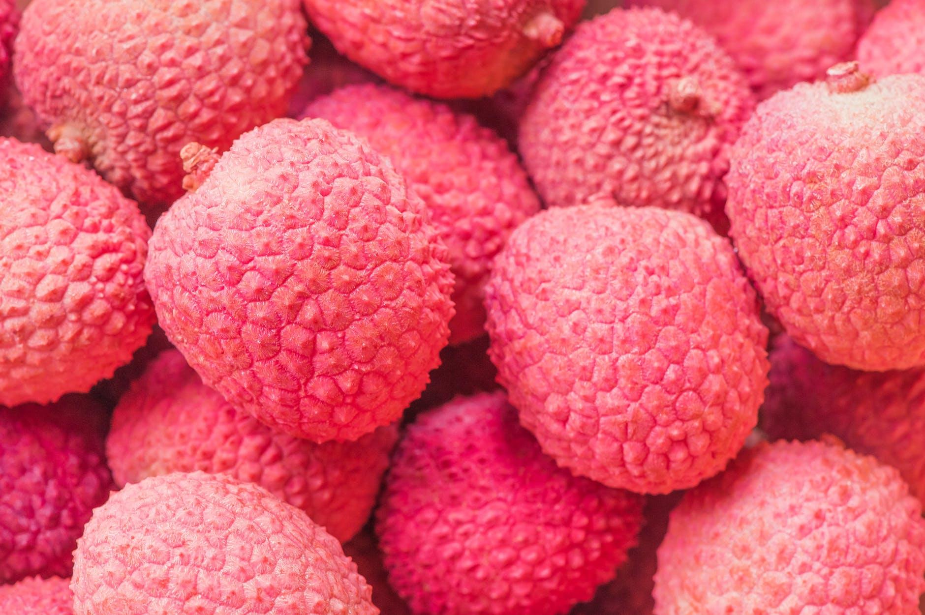 bunch of lychee fruits 
Photo by Pixabay on Pexels.com